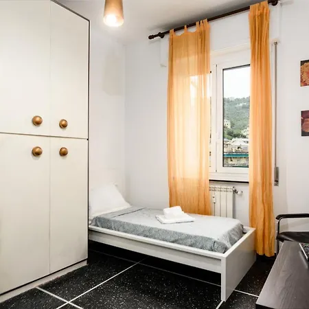 Apartment Center 8'minutes! Free Wi-fi & Netflix 'simona's Retreat' By Tilo
