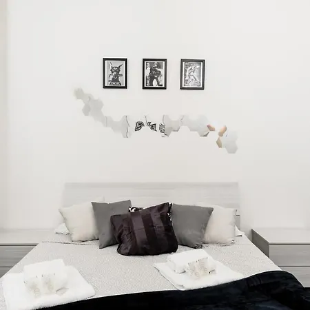 Center 8'minutes! Free Wi-fi & Netflix 'simona's Retreat' By Tilo Genoa